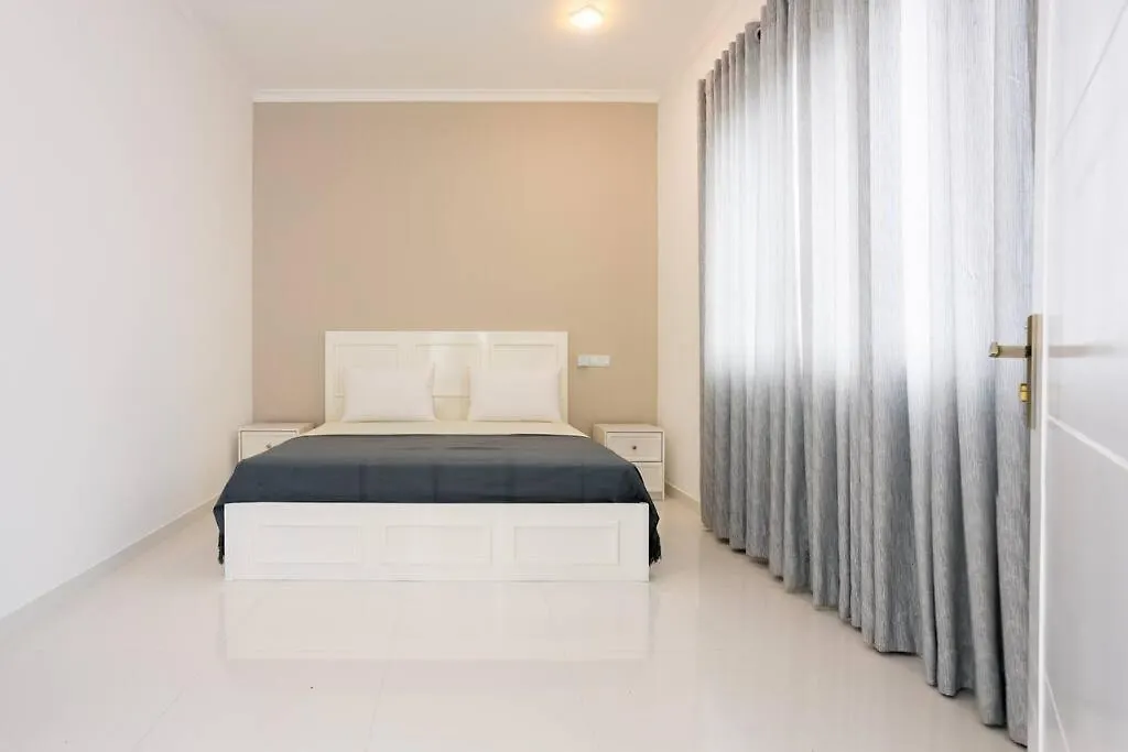 ヴィラ Clintonvilla 4-Bedroom With Pool Near To Airport ネゴンボ